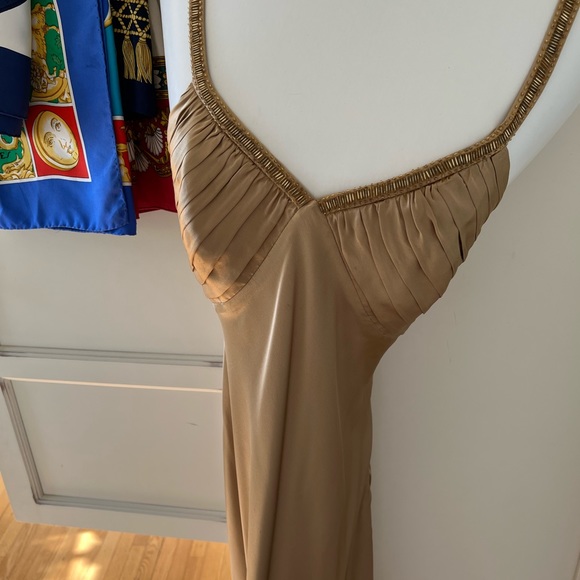 Boutique Golden Gown Maxi Dress Laundry By Shelli Segal - Picture 10 of 16